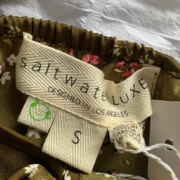 Saltwater luxe dress - Picture 7 of 9